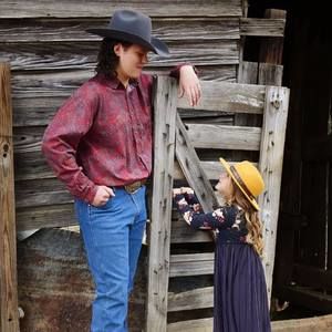 Meet your Posher, Casey